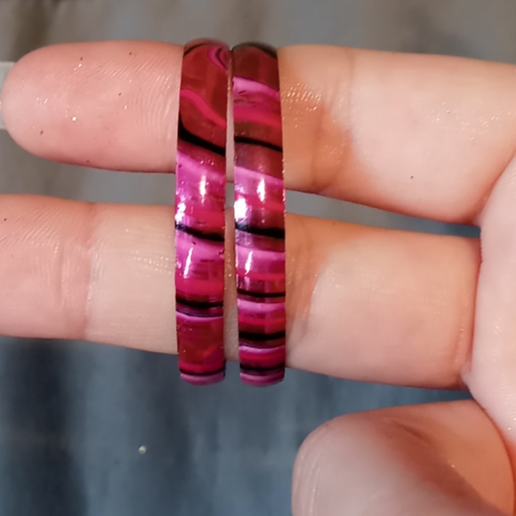 Jewelry - Picture 2 of 2